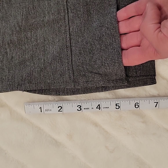 ● Coca-Cola Polar Bear Sweatshirt | Medium | EUC - Picture 10 of 10